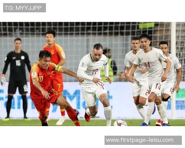 卡塔尔主场迎战伊拉克队力争胜利展现强大实力